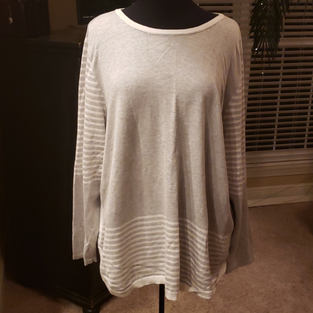 Plus size pullover sweater